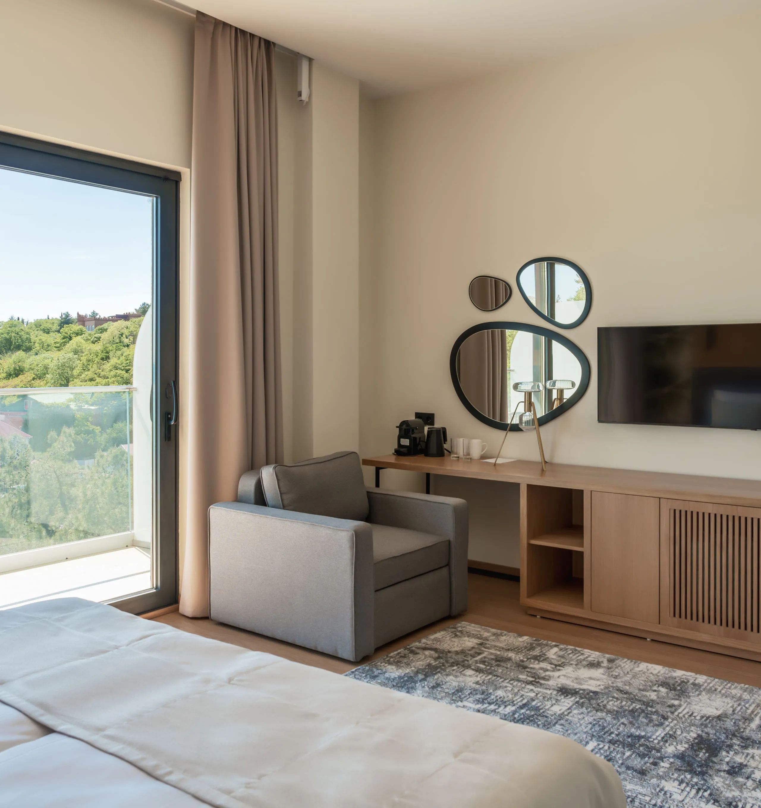 Где искать гостевые дома с общей кухней: районы Сочи и Адлера